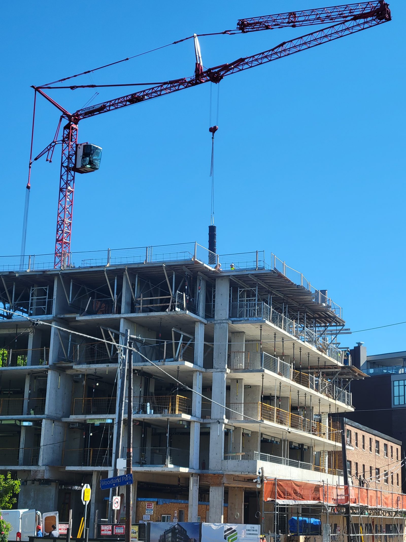 Potain Igo T130 Self-Erecting Crane